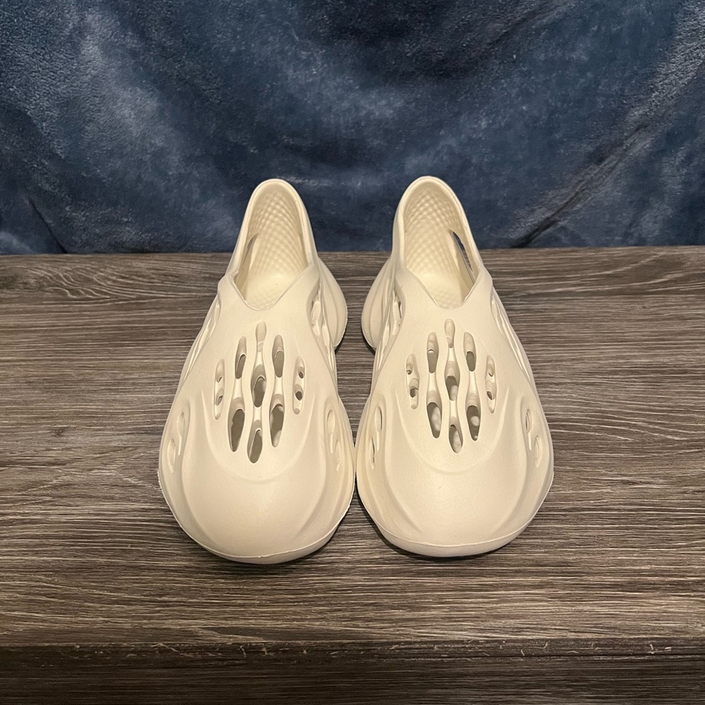 Womens Shoes